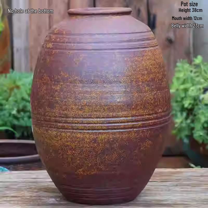 Vintage Ceramic Fish Tank Water Feature with Filtration & Oxygenation for Courtyard Landscaping and Hotel Décor