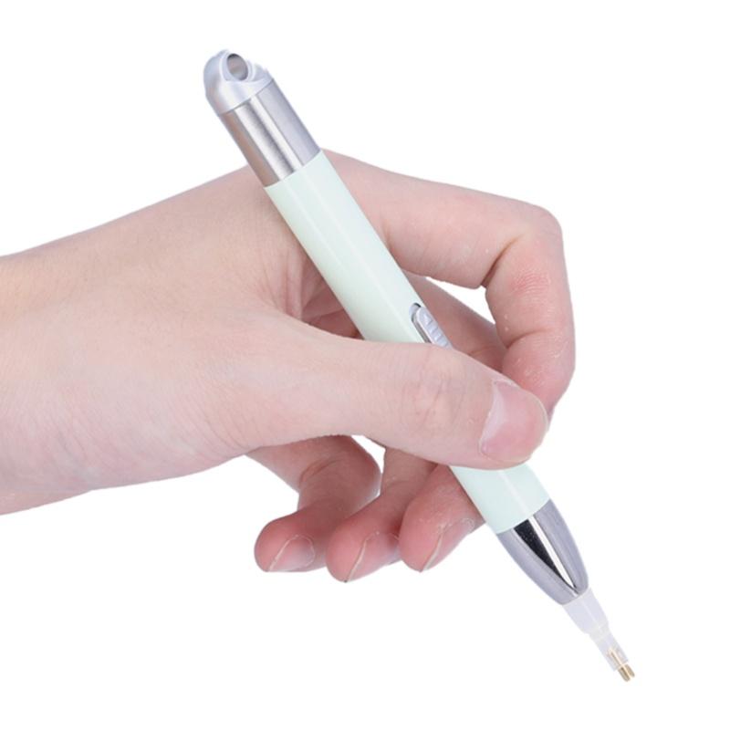 Diamond Painting Pen With Light Head USB Rechargeable DIY Craft Tools CrossStitch Accessories(Matcha Green )