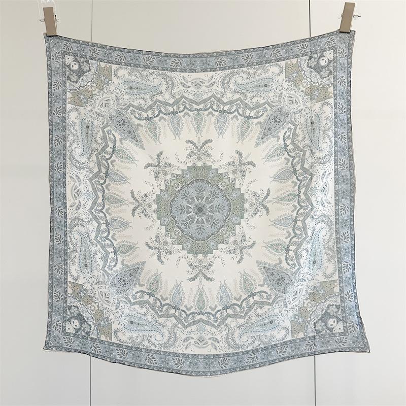 Old Money Style Retro Paisley Silk 61 Square Scarf 111 Mulberry Silk Georgette Curled Silk Scarf Temperament Versatile Cover