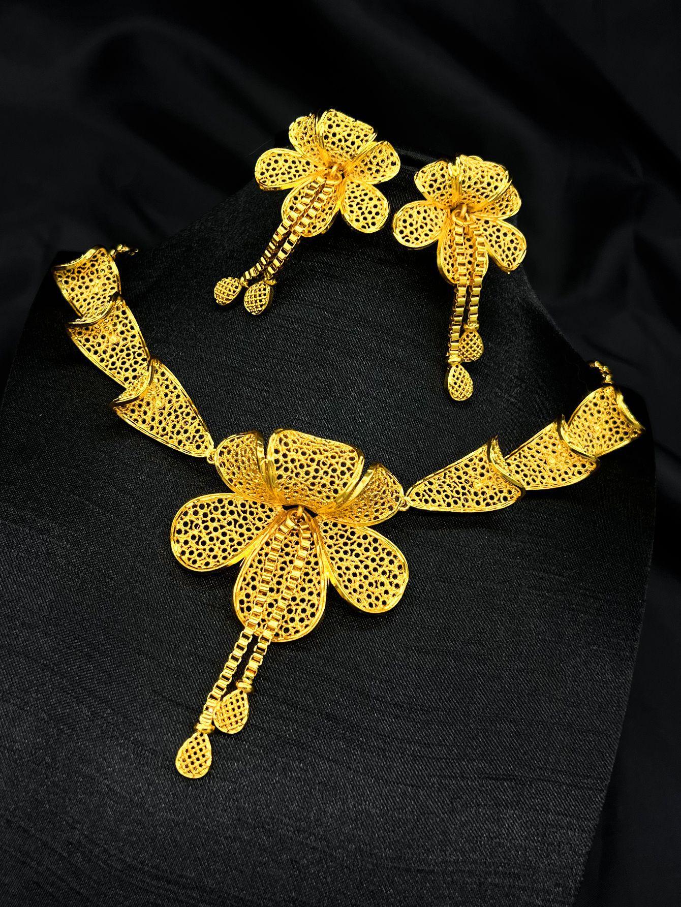 

Middle East Dubai Jewelry 24K Necklace Earrings Jewelry Set Indian Bridal Necklace Vietnamese Arcane Jewelry 45CM