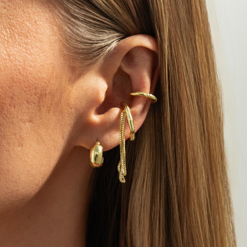 4pcs Set Trend Metal Tassel Chain C-shaped No Ear Holes Clip Earrings Piercing Stud Earrings for Women Hip-hop Rock Jewelry Sets