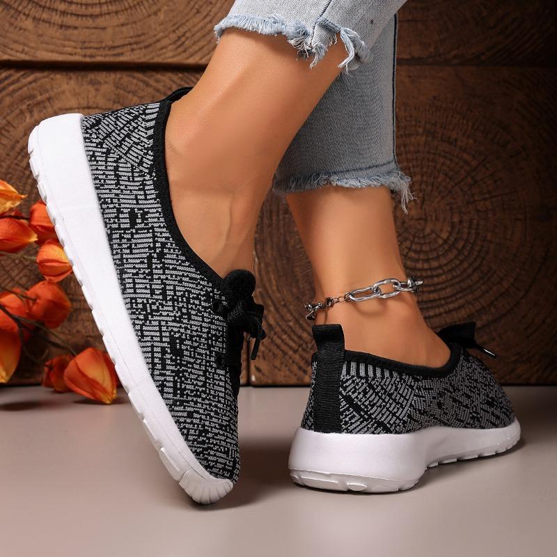 Breathable Mesh Women's Low-Cut Walking Shoes with Arch Support | Non-Slip Casual Shoes for Running & Travel - Mother's Day Gift Idea