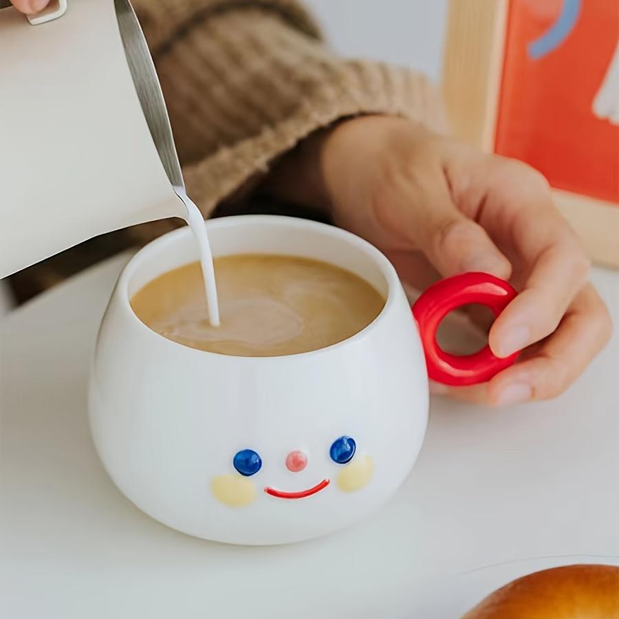 Ceramic Coffee Mug with Chubby Face Design, Microwave Safe,Machine Washable, Novelty Round Cup for Office, Afternoon Tea, Breakfast, Milk