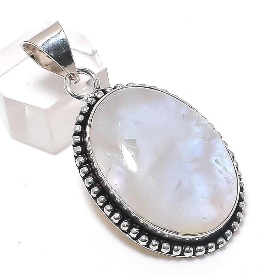 

Moonstone Gemstone 925 Sterling Silver Jewelry Pendant 2.05