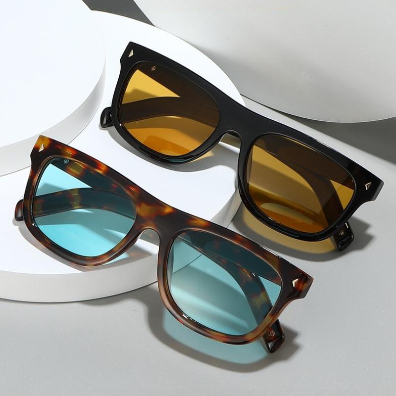 New Fashion Retro Large Square Frame UV 400 Sunglasses Personalized Light Weight Eyewear Outdoor Traveling Sunscreen Eyeglasses