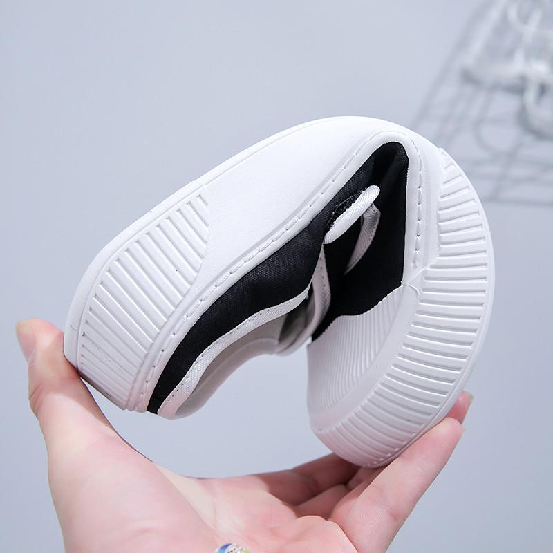 Nová Móda Letní Poloviční Péče Bílé Boty Prodyšné Ležérní Dámské Boty Pohodlné Prodyšné Přenosné Dámské Pantofle