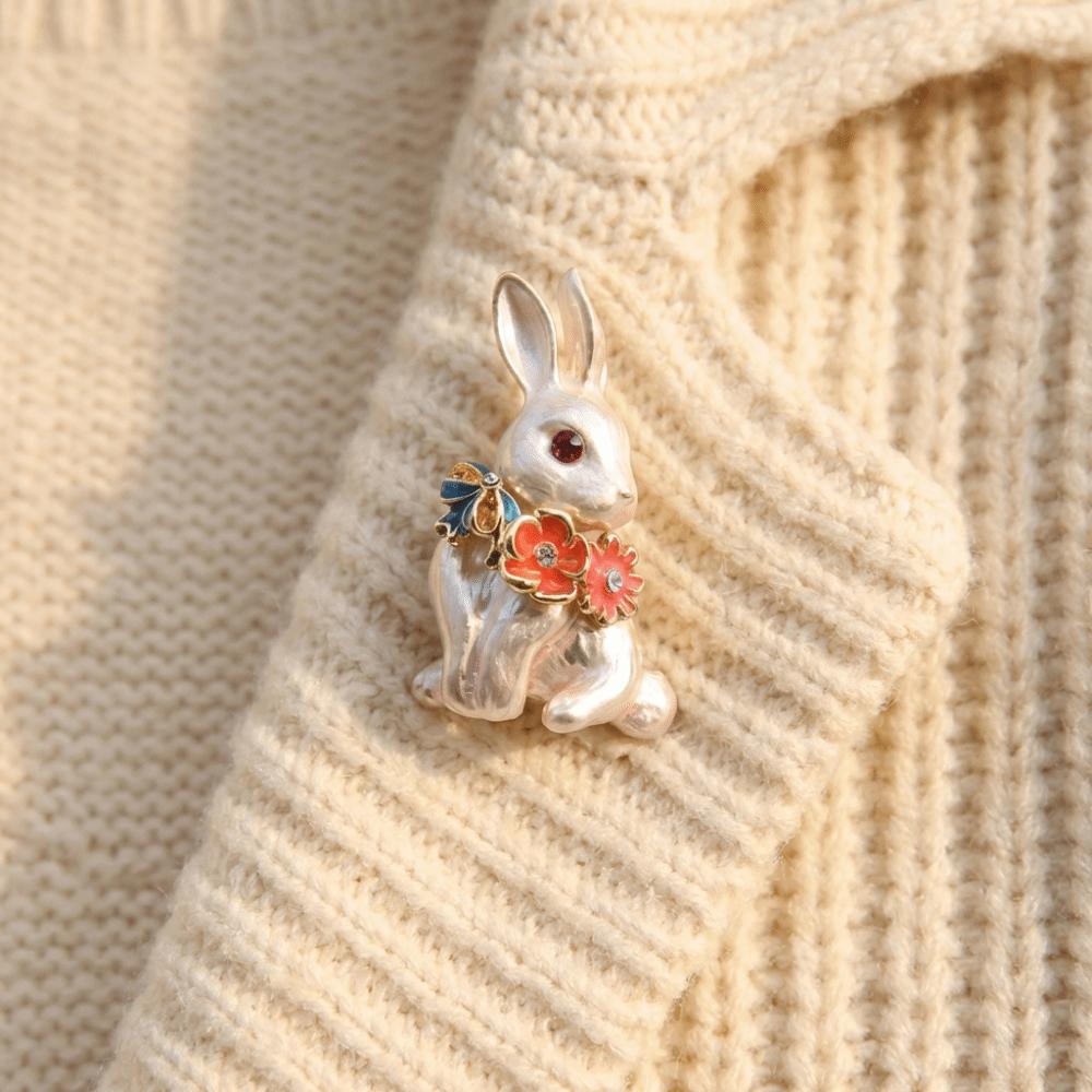 Vintage Rabbit Brooch Zinc Zinc Alloy Easter Enamel Pin Kawaii Animal Brooch  Lady