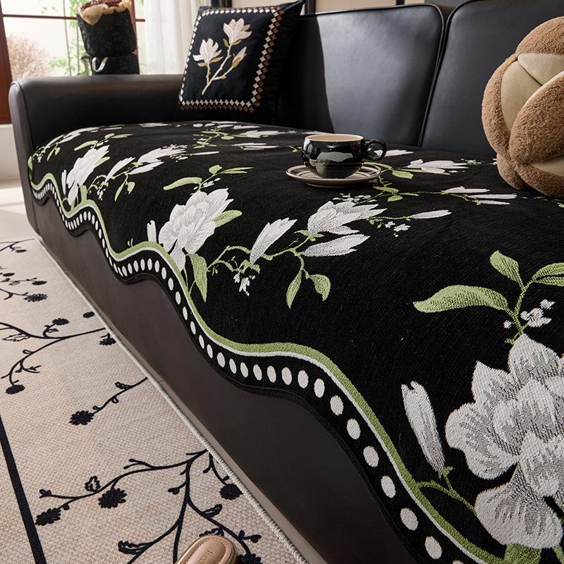 Retro Special-Shaped Sofa Cushion Universal In All Seasons, New Leather Sofa Seat Cushion, Non-Slip Light Luxury High-End Sofa Cover Towel