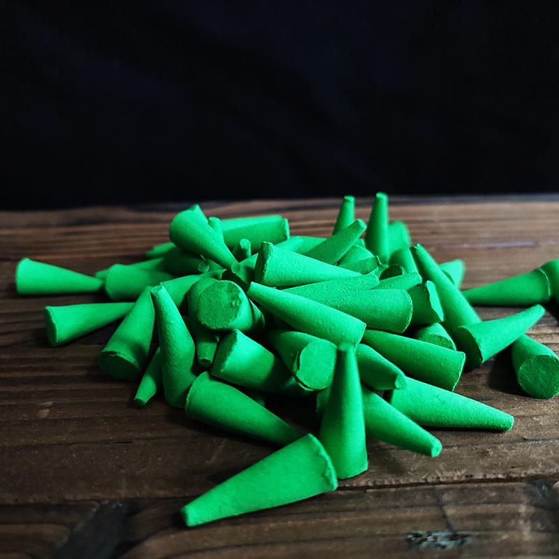 

60Pcs/bag Mixed Cones Incense Lavender Sandalwood Anxiety Relief Fragrance Incense Cone for Yoga Meditation Relaxation Green Tea 60pcs