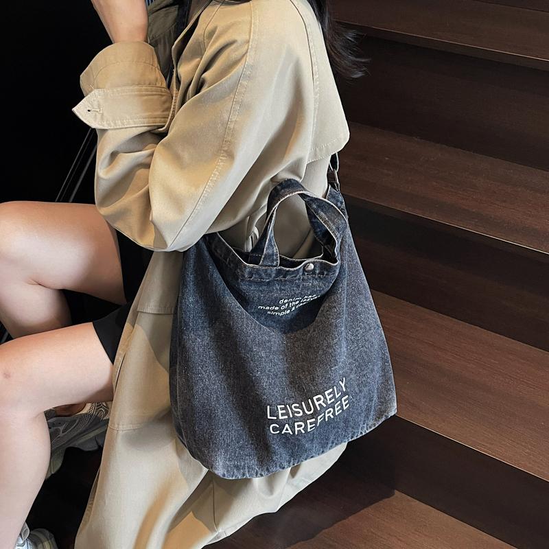 Large Capacity Retro Denim Bag Letter Print Shoulder Bag Women Crossbody Bag