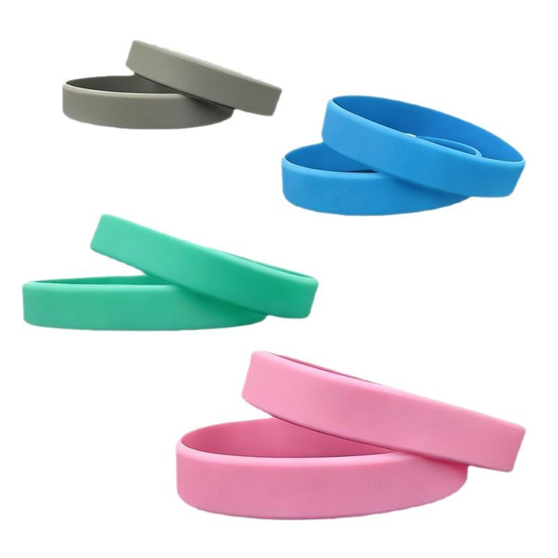 Braccialetto in Silicone Luminoso - Colore Unico, Senza Scritte, per Bambini e Adulti