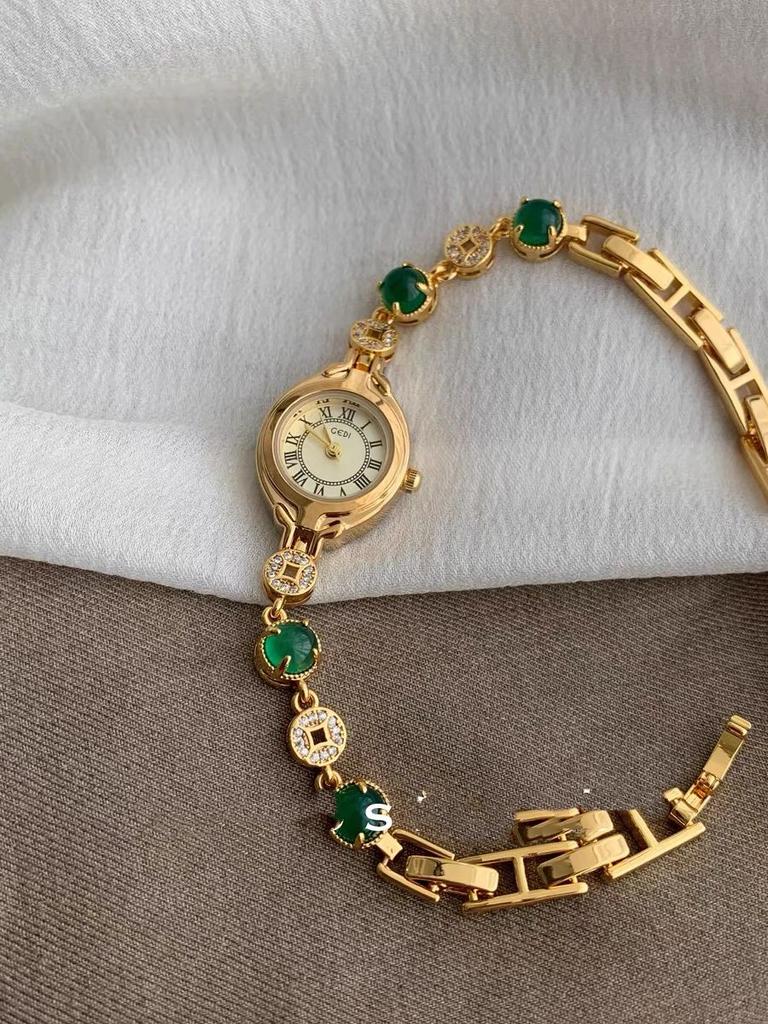 New Women's Watch Green Jade High Quality Diamond Middle Ages Bracelet Gold Watch Luxury Retro Small dial