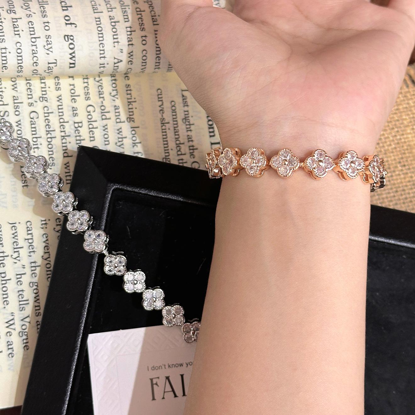 Xiaohongshu браслет на запястье полный круг полный бриллиант четырехлистник ins стиль цветной цветок ручной работы украшение