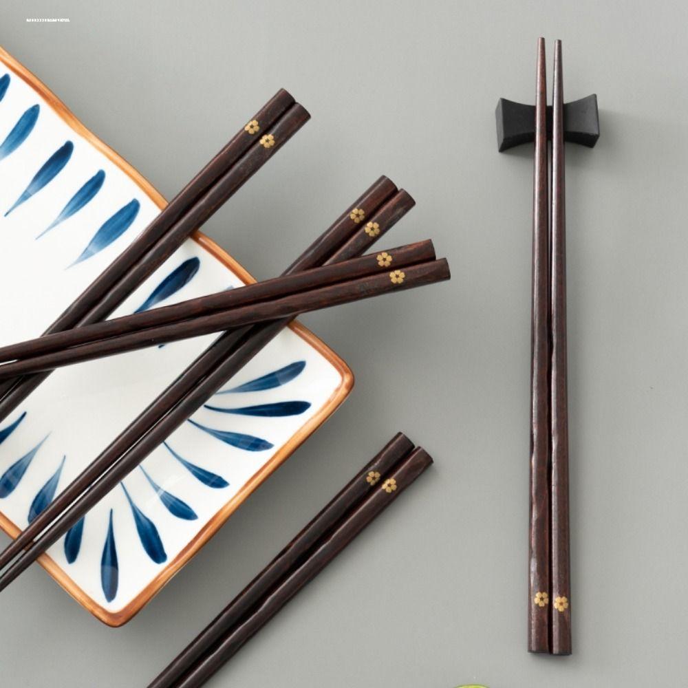 Sushi Noodles Elegant Rustic Wooden Reusable Kitchen Utensils Flatware Chopsticks Tableware