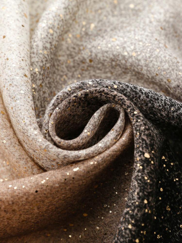 Elegant Luxury Women Silk Scarf Color Spliced Bright Silk Wrap Shawl Sunscreen Bandana Hijab Scarve Pareo Headscarf Sparkly Gold