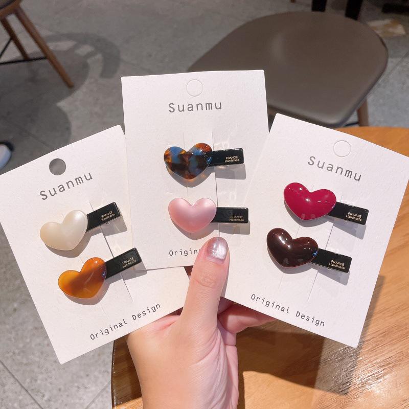 Elegant Acetate Heart Bangs Hairpin for Women – Stylish Duckbill Flyaway Forehead Clip