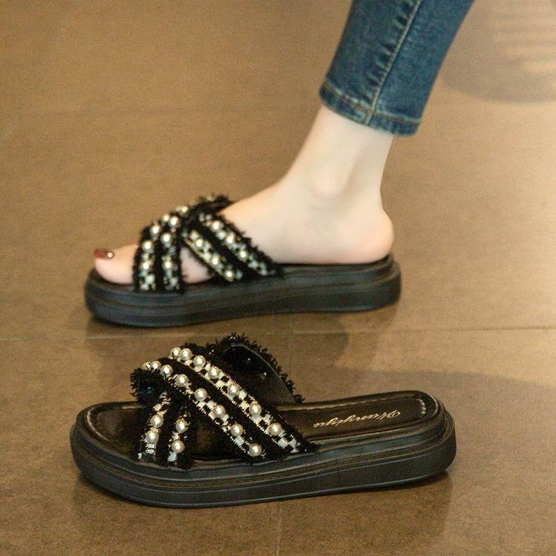 Cool slippers women's summer wear 2025 new thick-soled non-slip pregnant women's beach sandals casual fashion super fire one-word drag