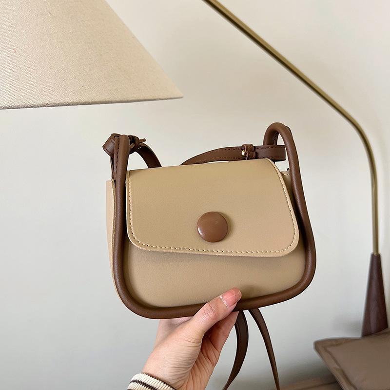 

Повседневная сумка через плечо для поездок на работу, нишевая универсальная женская сумка-мессенджер, ретро простая модная маленькая квадратная сумка one size fits all