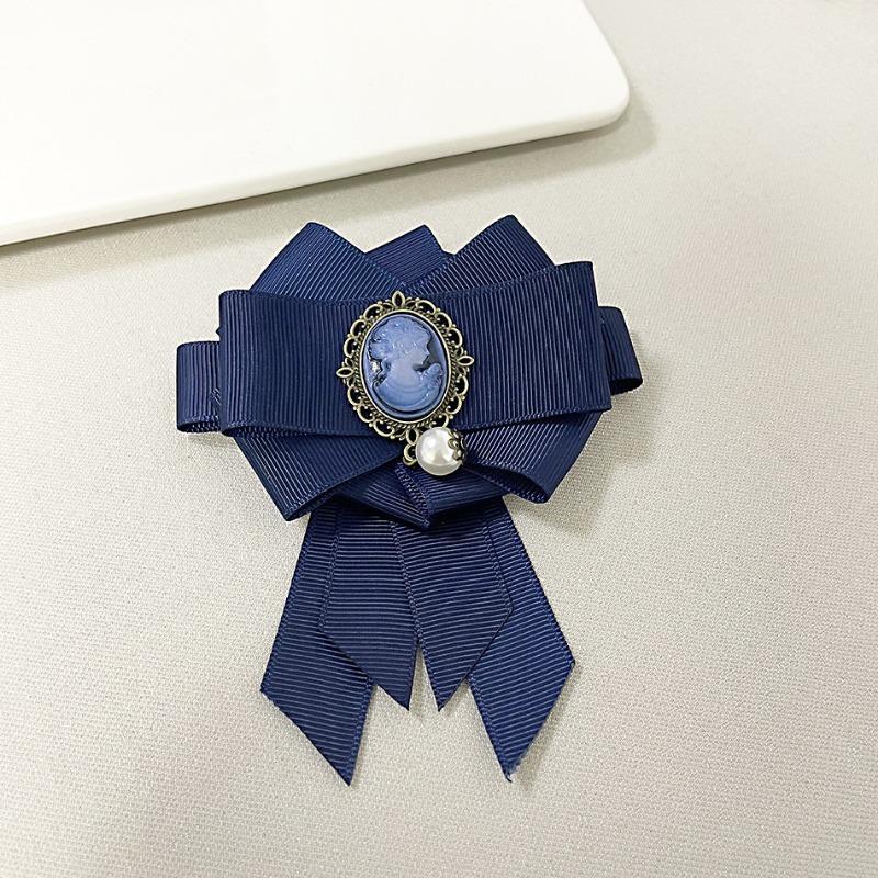 Men Retro Bow Brooch Ribbon Rhinestone Bowknot Necktie Lapel Pins Men Suit Shirt Collar Wedding Party Jewelry Gifts