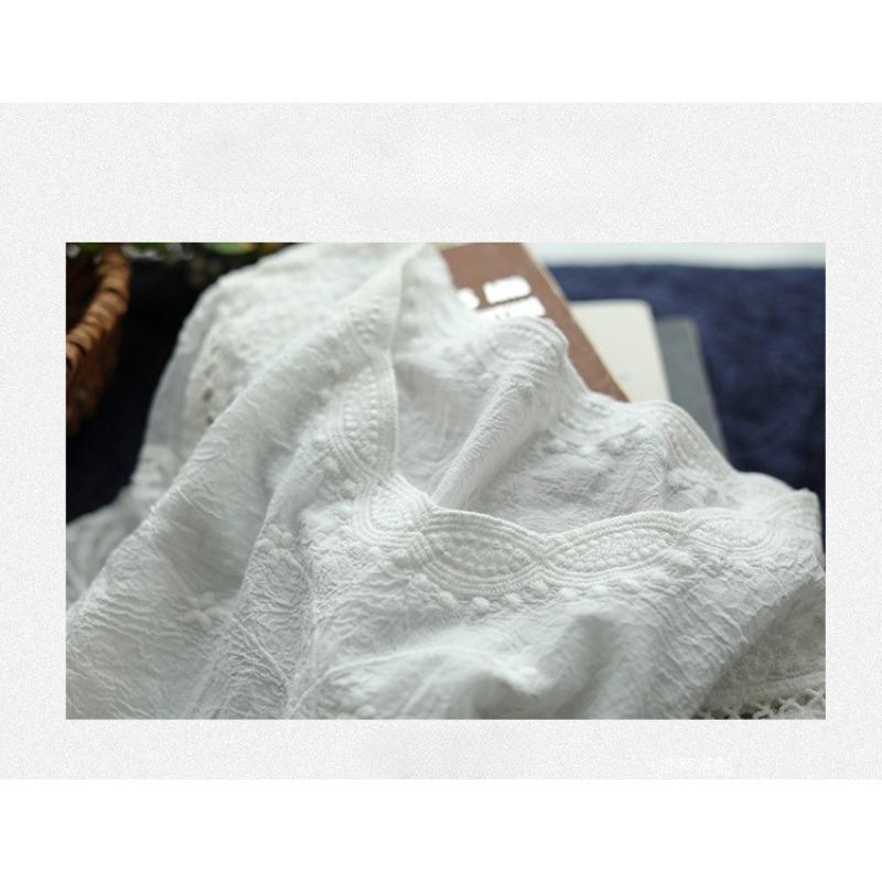 Flower Half Sleeve Shirt Women Elegant Fashion Chiffon Blouse Summer Cotton Edge Lace O Neck Loose Shirt