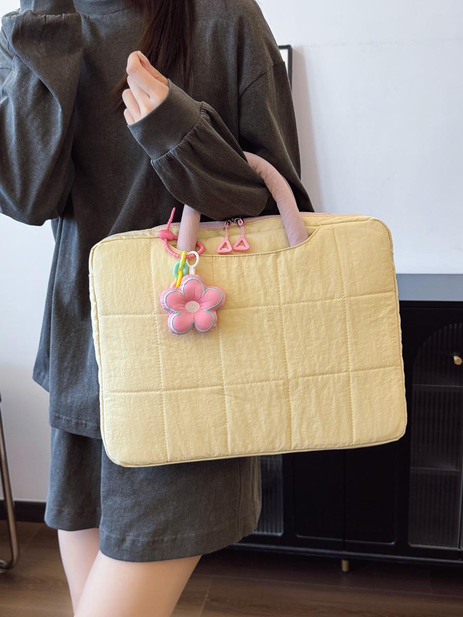 

Korean Style Laptop Bag for Women: Stylish Office & Tablet Storage Handbag Small without Pendant жовтий