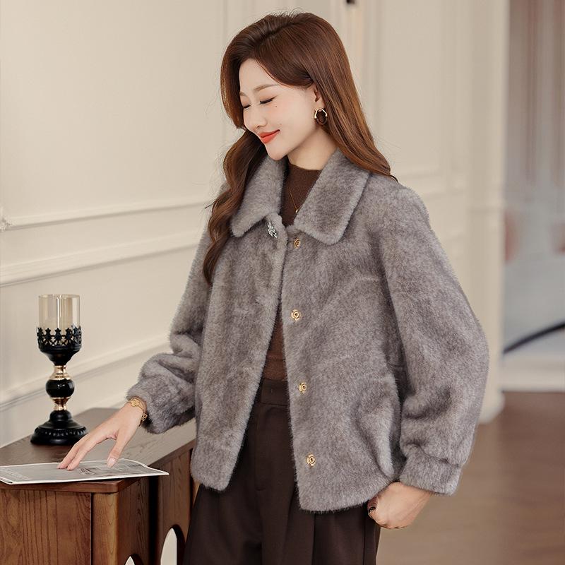 Noble Lady Winter Plush Faux Fur Coat for Middle-aged & Elderly Women