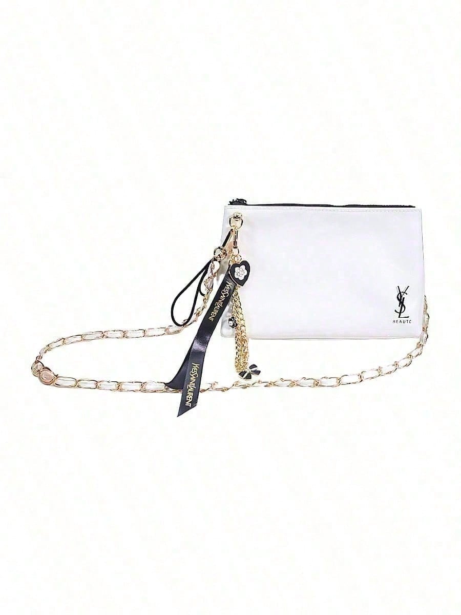 

The YSL white square makeup bag has been transformed into a fashionable crossbody bag by hand, making it suitable for daily shopping. белый