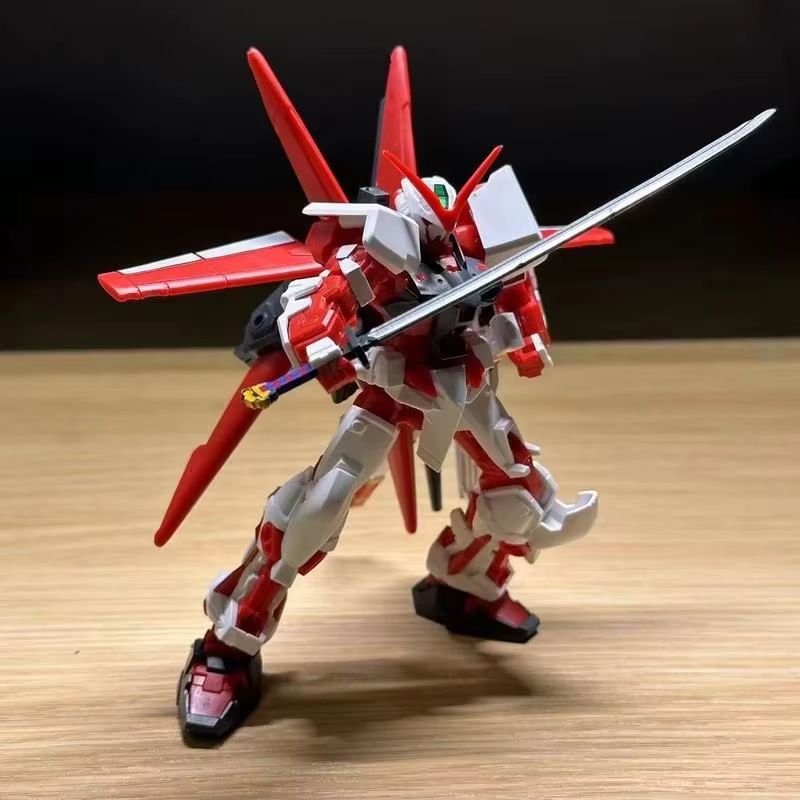 HG 1/144 Astray Red Frame Kit di Montaggio Modello Meccanico Action Figures Decorazione da Scrivania Bambola Giocattoli Puzzle per Ragazzi Regali Collezionabili