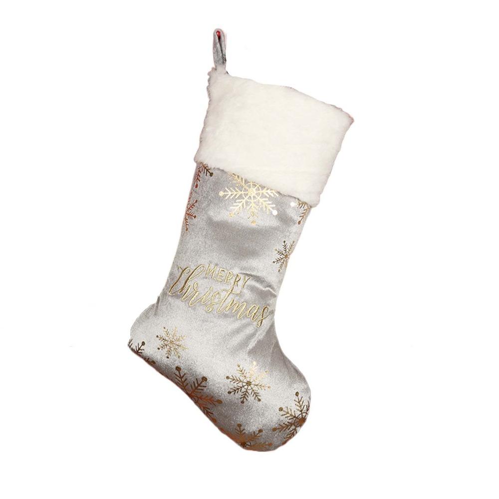 Embroidered Personalized Christmas Stocking Snowflake Pattern Red/Green Christmas Sock Large Capacity Christmas Gift Bag Navidad