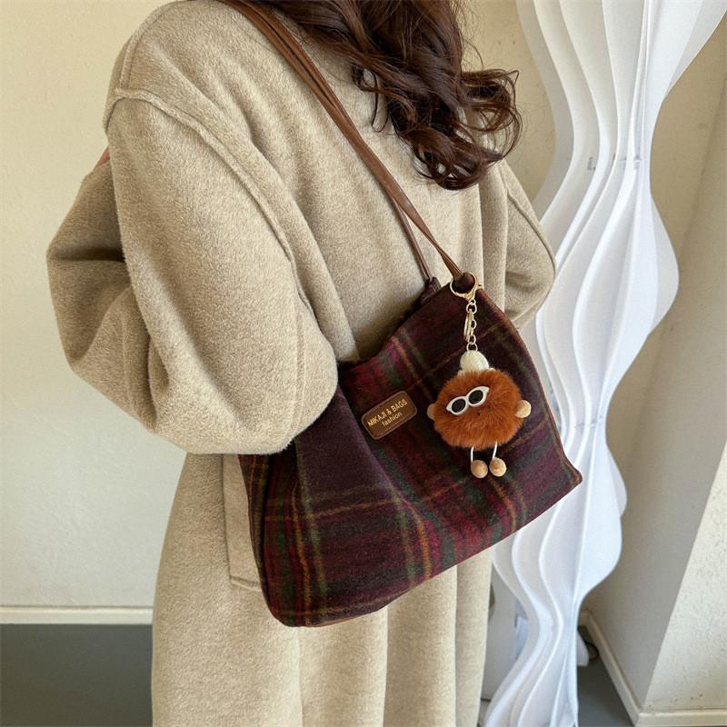 Stylish Korean Casual Shoulder Bag Chic Canvas Tote Handbag For Women 2023