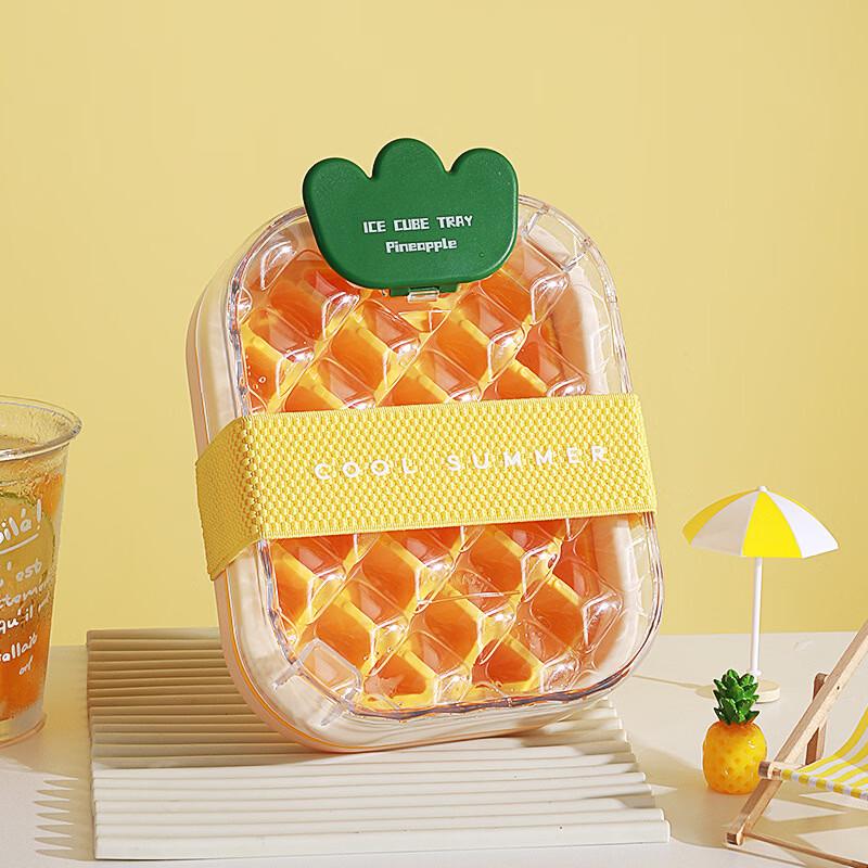 

Lilang Pineapple Press Ice Cube Mold