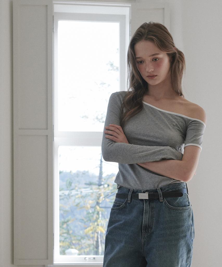 Mausolleum Marie Cut Out Linger T-Shirt - Gray