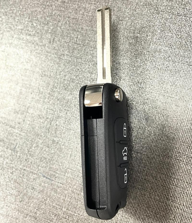 For Hyundai I20 I30 Ix35 I35 Accent For Kia K2 K5 Rio 3 Picanto Ceed Cerato Sportage 3 Buttons Flip Remote Car Key Shell Case