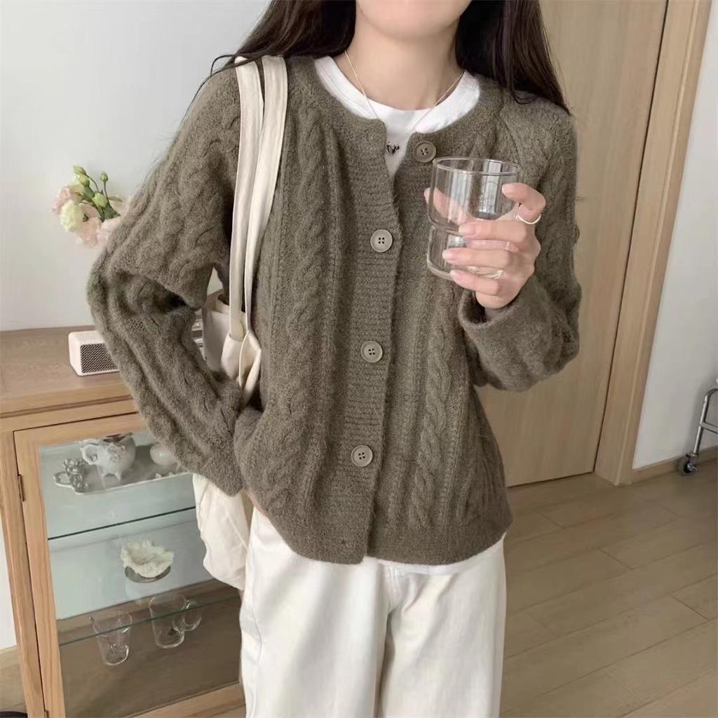 Twist knitted cardigan women's autumn and winter new versatile outerwear top thickened loose lazy wind sweater jacket