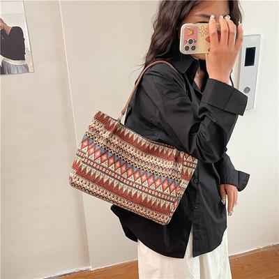 2025 Spring New Ethnic Style Women's Bags, Fashionable Contrasting Colors, Large-capacity Niche Women's Bags, Shoulder Bags, Tote Bags, Women's Bags