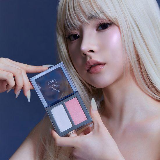 Le'nect Dual Highlighter, Choose 1 of 2