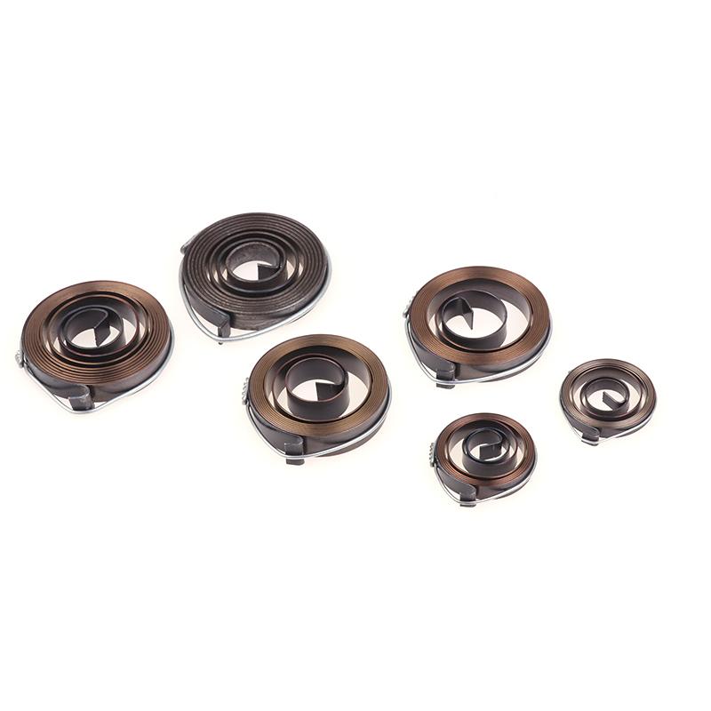 1ks 0,7-1,5 Tloušťka 680-1540 mm Délka Spirála Plochý drát Spirála Torzní pružina Konstantní síla Prodlužovací pružiny Stolní vrták Scroll Spring