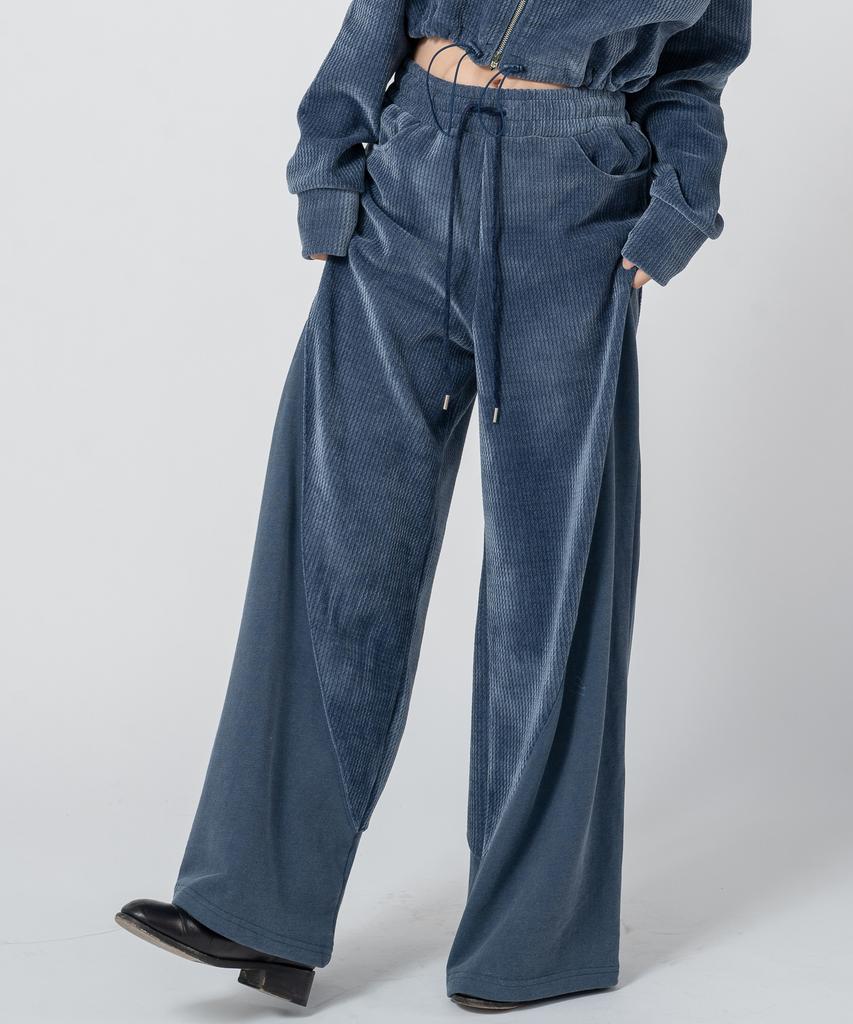 UNUSUALNORMAL Martin Velvet Wide Pants_Navy