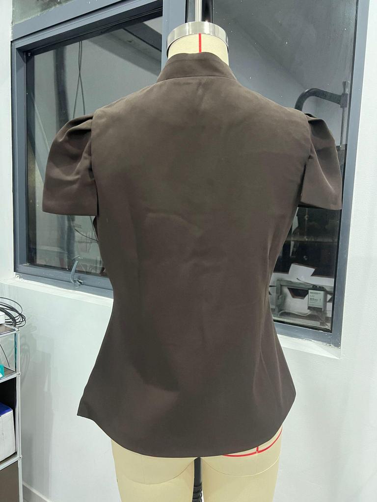 Spring/Summer 2026: Elegant Women's 3D Design Top with Lantern Sleeves & Metal Buckle