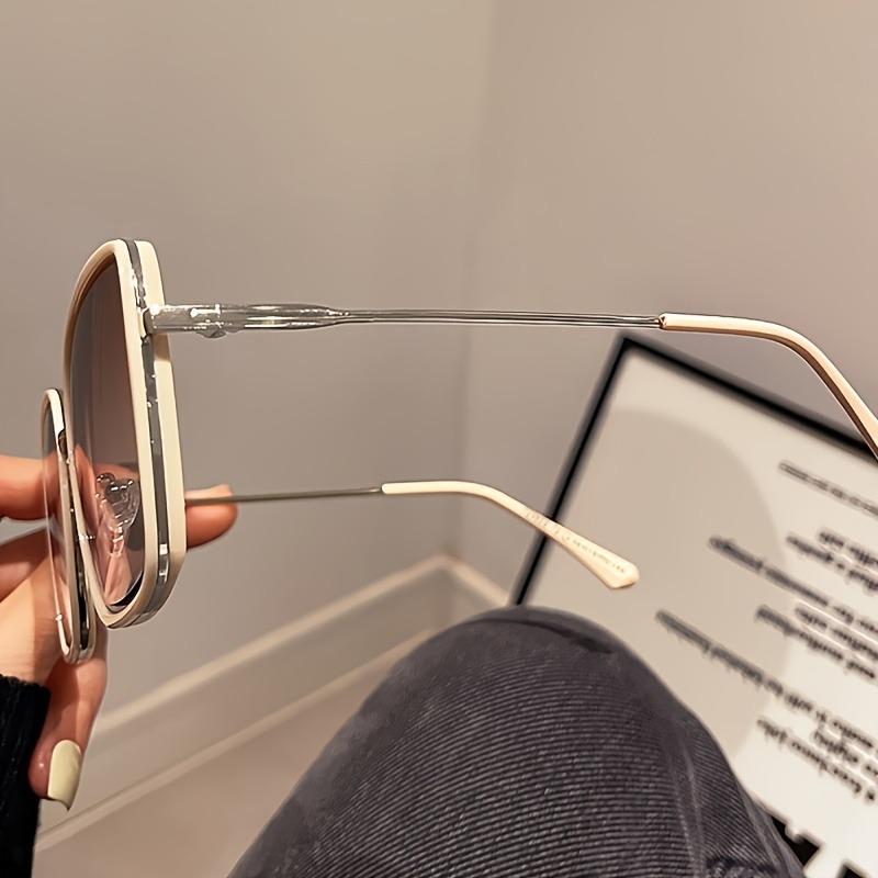 Fashion Rectangle Metal Frame Women Decorative Eyeglasses Stylish Accessory for Women Trendy Optical Glasses