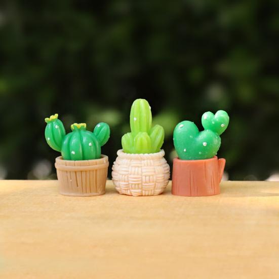 Mini Artificial Cactus Plants in Pot Miniature Potted Green Cactus Figurine for DIY Micro Landscape Fairy Garden Accessories Plant Pots Bonsai Crafts