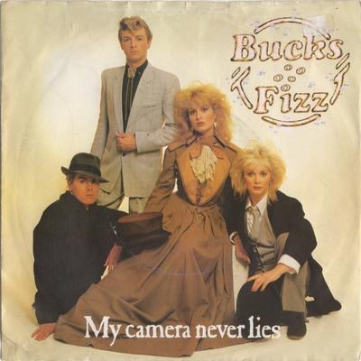 7inch Record BUCKS FIZZ - My Camera Never Lies RCA202 RCA 1982 UK Pop Used