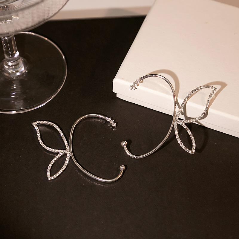 French Romantic Super Fairy Bow Elf Earrings 2022 Tide High Cold Fan Ear Bone Clips Ear Wide Earrings