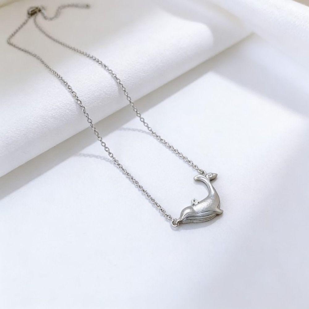 Silver Clavicle Chain Copper Zircon Pendant Fashion Whale Pendant Necklace  Daily