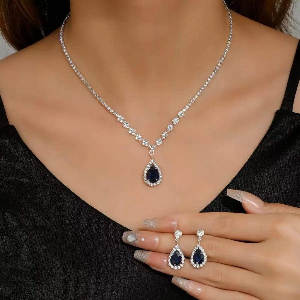Svatební set náhrdelníku a náušnic ve stylu korejského slzičkového designu s třpytivými diamanty