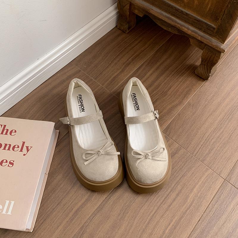 

Fashion lightweight retro French small man height increase platform single shoes women s 2025 new summer versatile Mary Jane shoes 40 бежевий