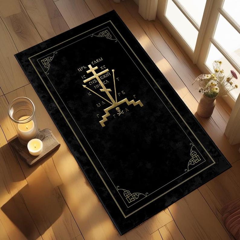 Tappeto da preghiera Croce del Calvario Ortodossa Nero Oro Gotico, Decorazione per la casa Cristiana Slava, Tappetino Religioso Antiscivolo Camera da letto Soggiorno