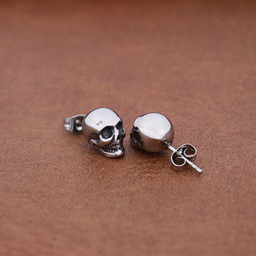 Punk Rock Skull Stud Earring for Men Women Stainless Steel Fashion Simple Piercing Earring Classic Personality Jewelry Wholesale