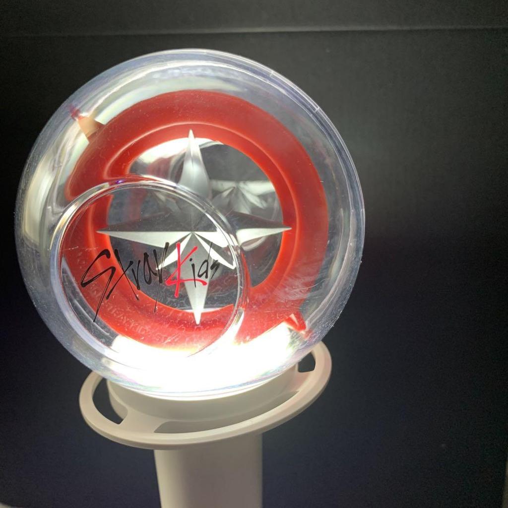 [POUŽITÉ] Stray Kids Penlight ver.1 Sukize