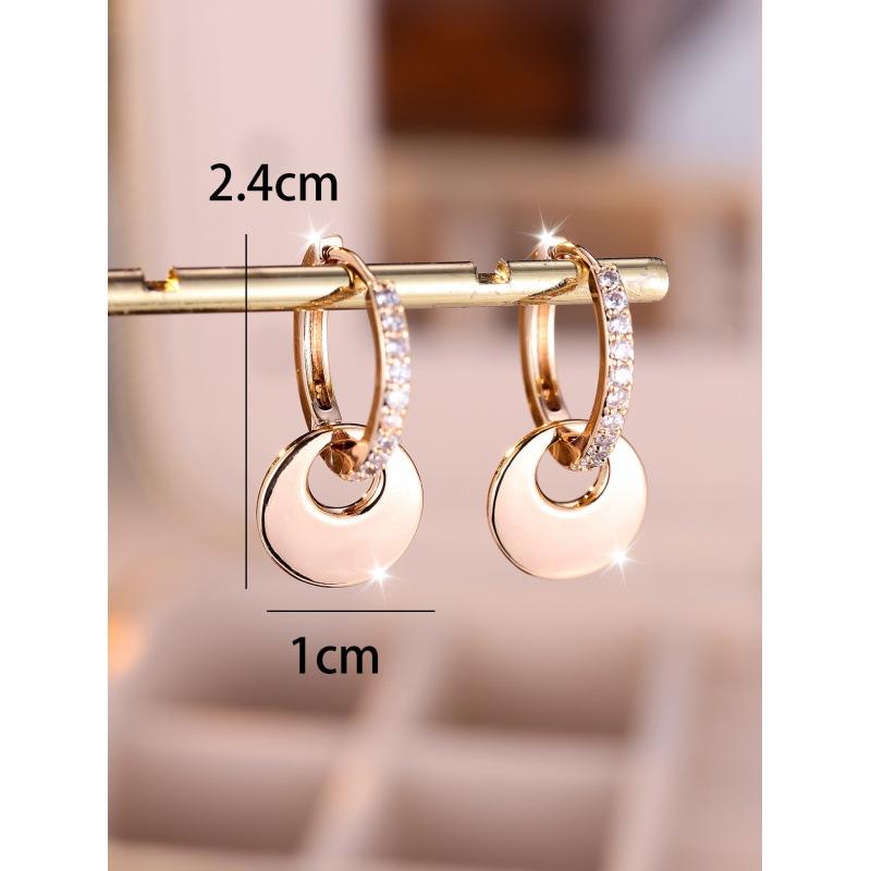 

Champagne Gold with White Diamonds Round White Diamond Glossy Round Earrings